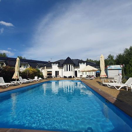 Brydar With Sauna, Swimming Pool And Jacuzzi Mielno  Extérieur photo
