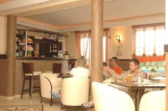 Brydar With Sauna, Swimming Pool And Jacuzzi Mielno  Extérieur photo